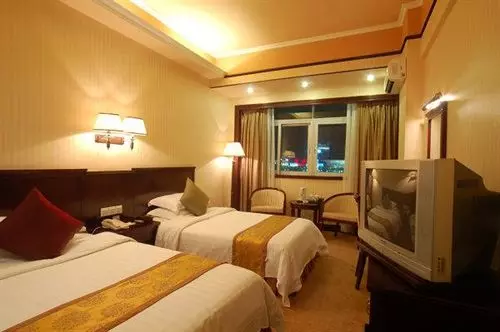 Vienna Hotel Airport