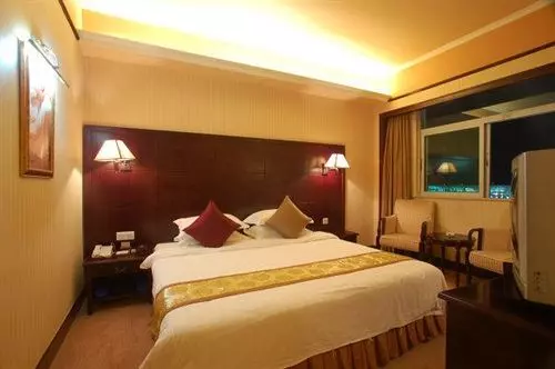 Vienna Hotel Airport