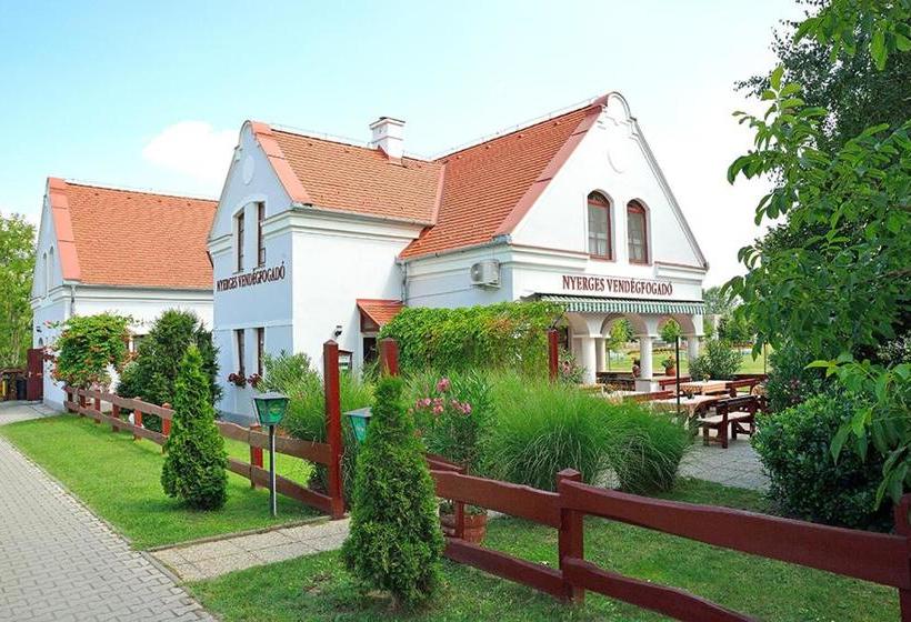 Nocleg ze śniadaniem Nyerges Vendégfogadó