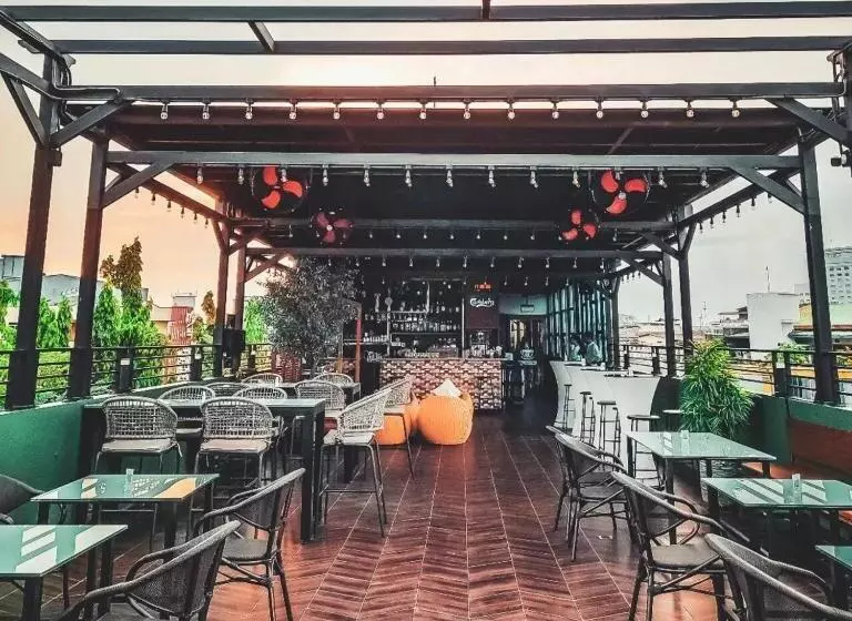 هتل Batam 1