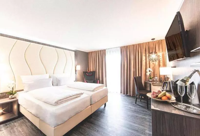 Hotelli Plaza Residence Stuttgart Ditzingen