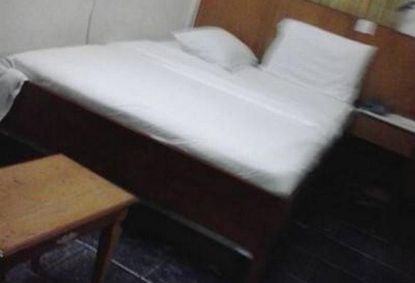 پانسیون Room In Lodge Aldgate Congress