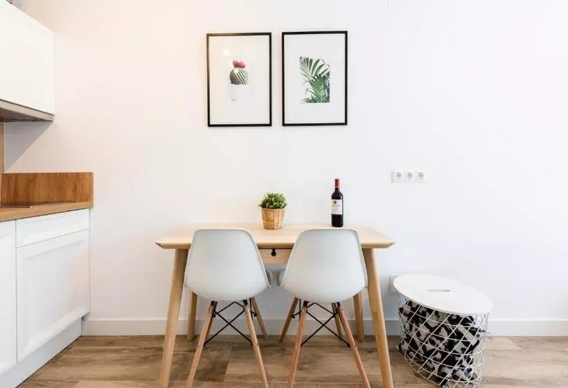 Apartamentos Toboso Plaza