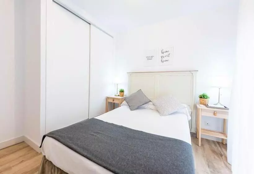 Apartamentos Toboso Plaza