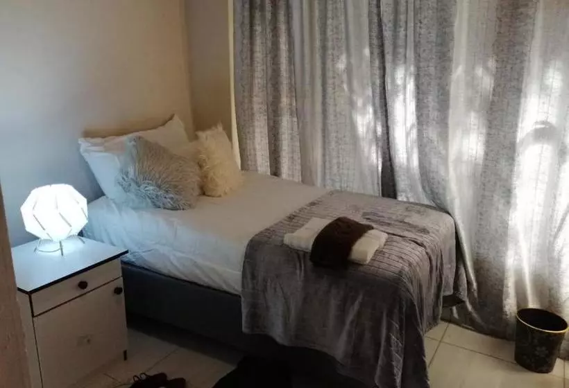 ベッドアンドブレックファースト Montana Guest House