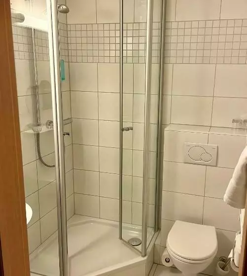 Hotelli Gästehaus Scharfe Kurve