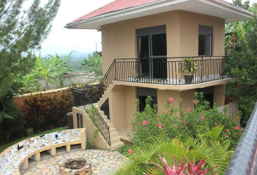 هتل Montane Safaris