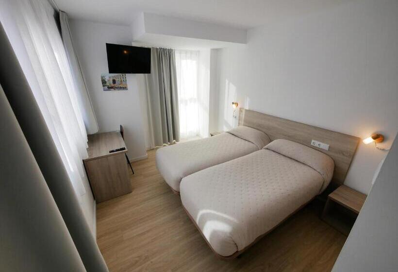 בית מלון כפרי Myro