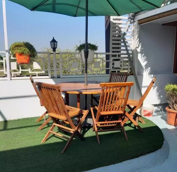 The Grand Piano   Best Business Hotel In Patan