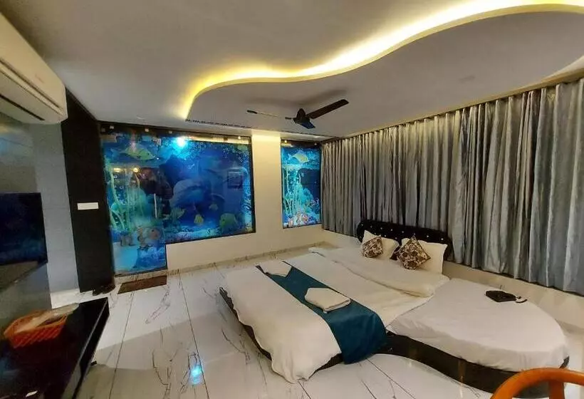 The Grand Piano   Best Business Hotel In Patan