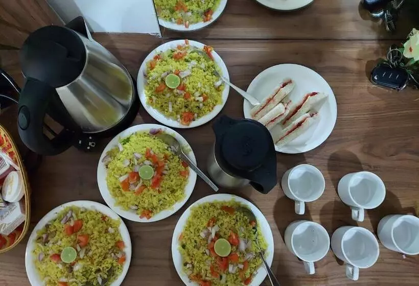 The Grand Piano   Best Business Hotel In Patan