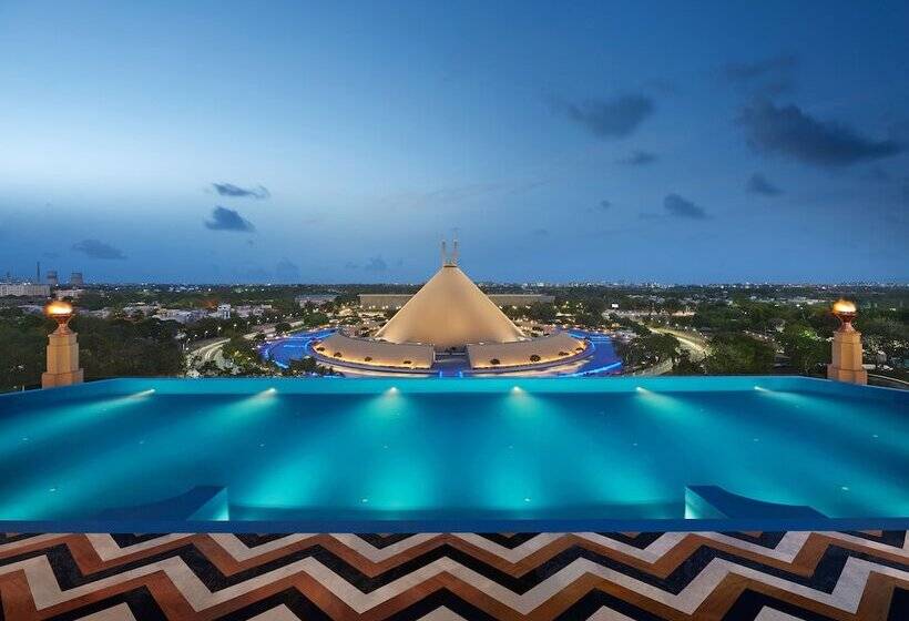 هتل The Leela Gandhinagar