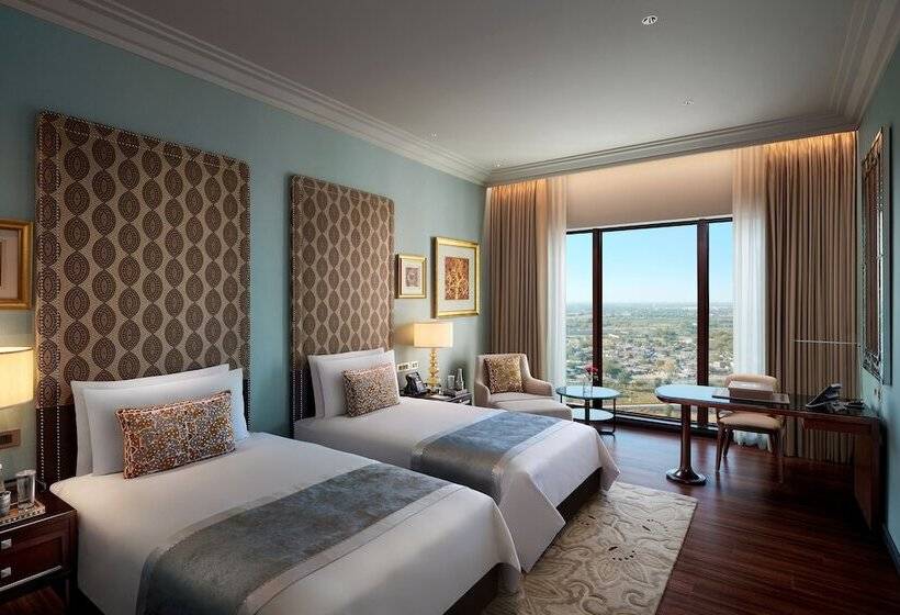 هتل The Leela Gandhinagar