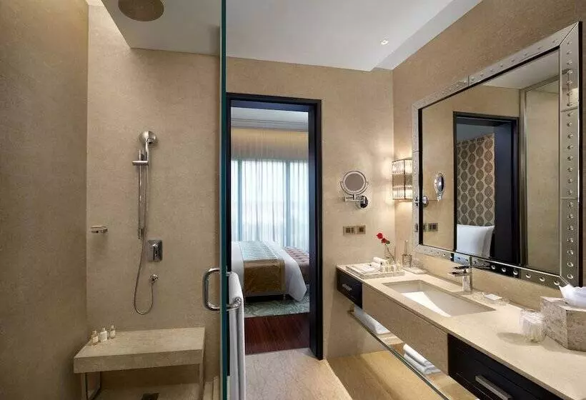 ホテル The Leela Gandhinagar