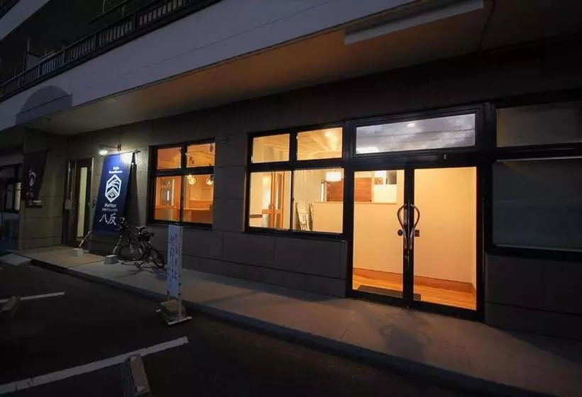 Majatalo 西条ゲストハウス八反