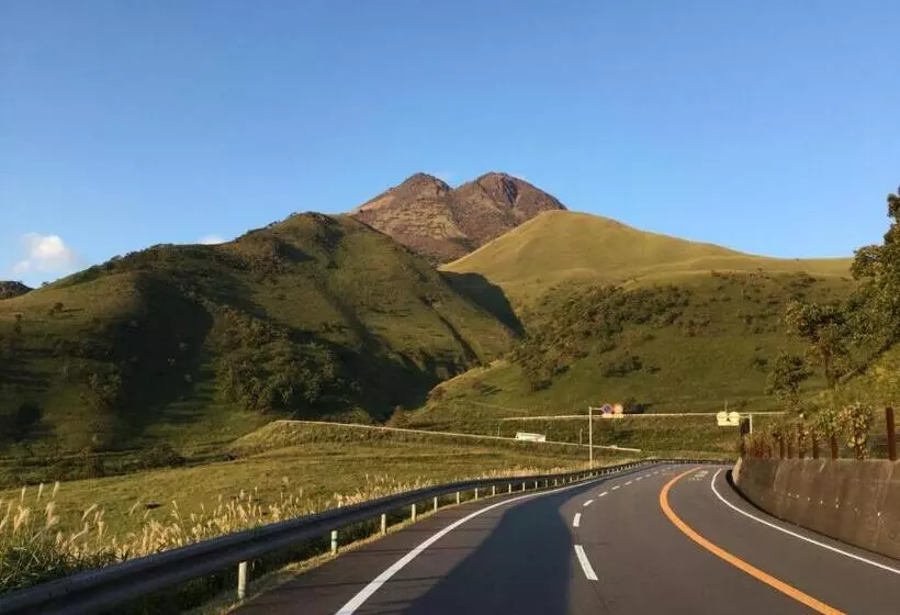 Majatalo 湯布院月灯り