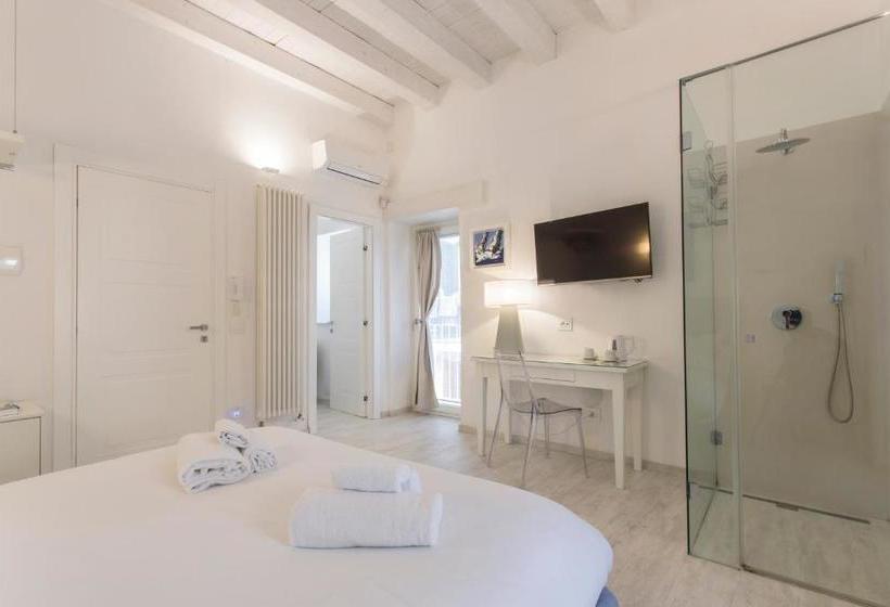 Пансион Affittacamere Ortygia Inn Rooms Con Terrazza Sul Mare E Jacuzzi