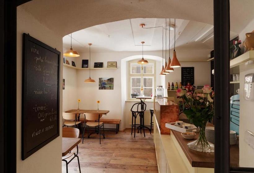 膳宿费 Bonviván Apartments