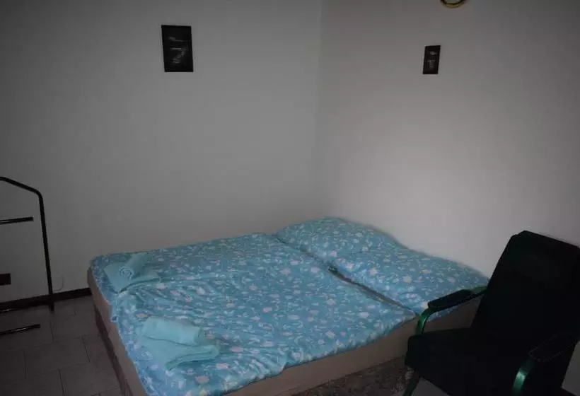 ペンション Penzion Rony