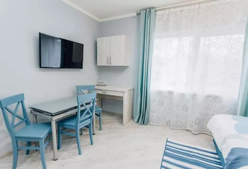 Majatalo Villa Grey House