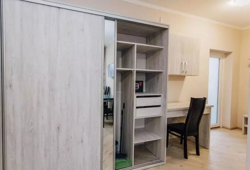 Majatalo Villa Grey House