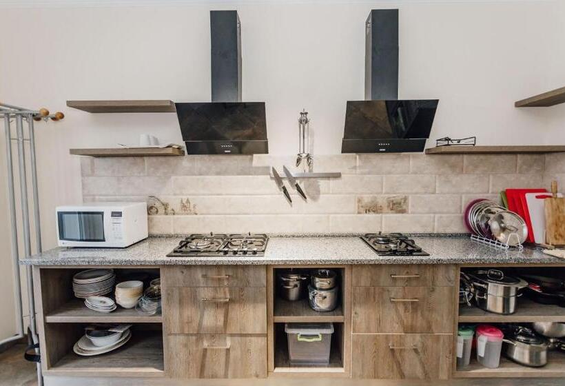 Пансион Villa Grey House