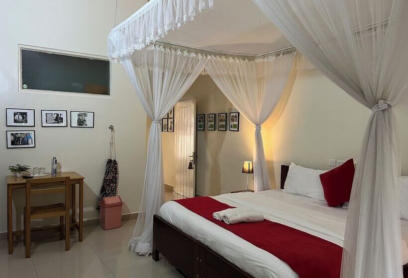 Sunset Hotel Entebbe