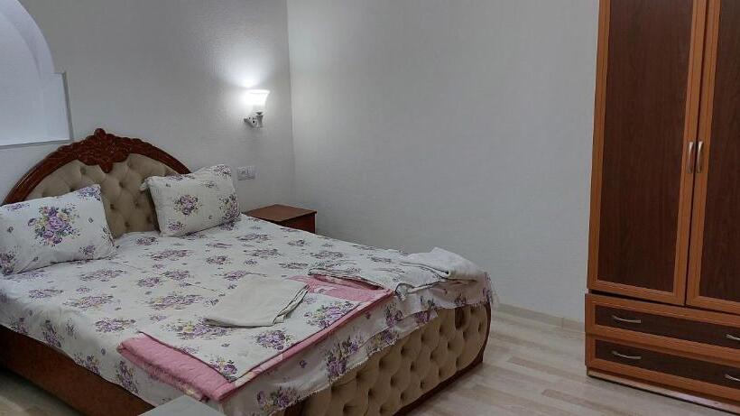 Bed and Breakfast Botanical