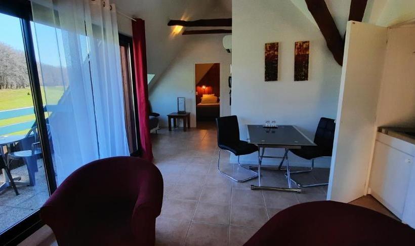 فندق Appart Hôtel Du Golf De Laguiole