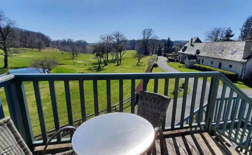 ホテル Appart Hôtel Du Golf De Laguiole