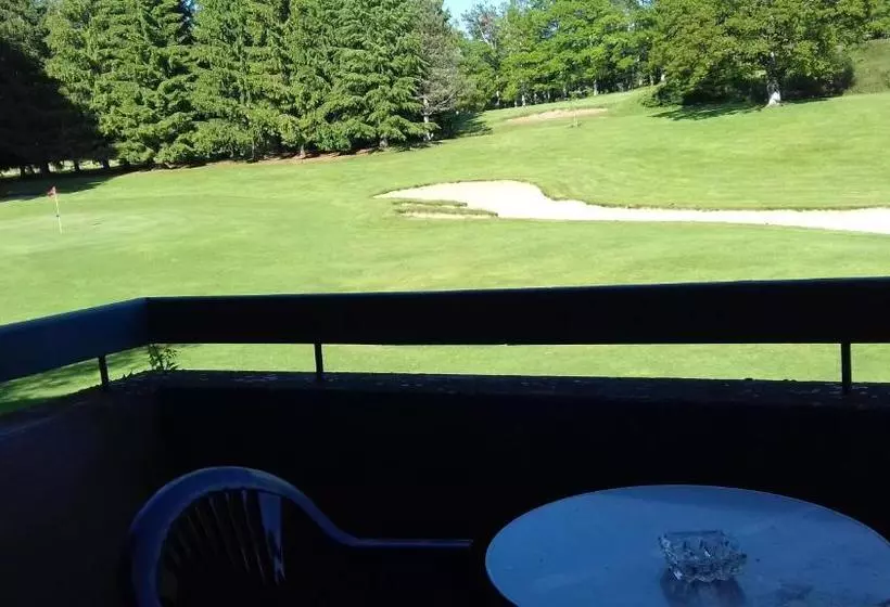 ホテル Appart Hôtel Du Golf De Laguiole