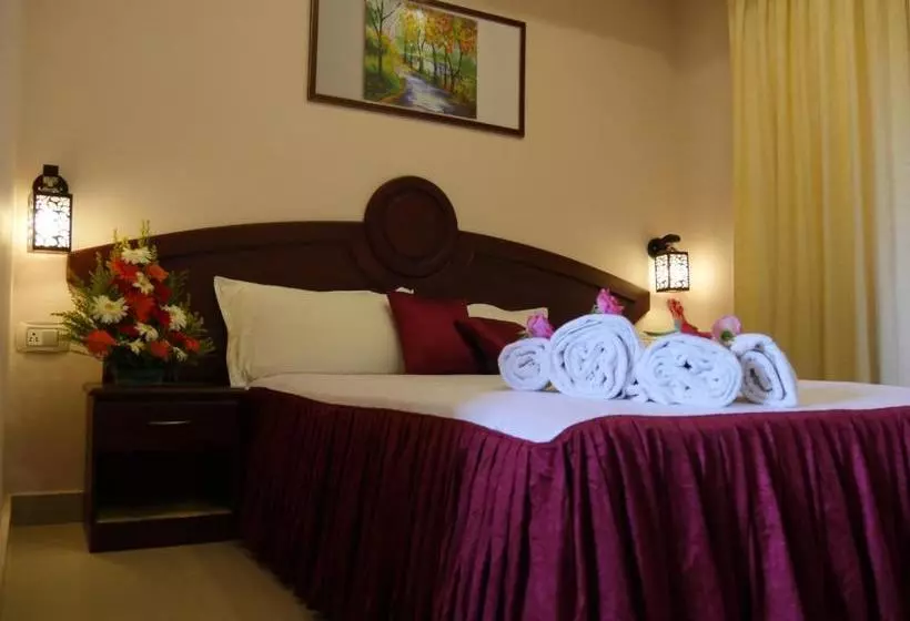 Hotelli Karthika Residency