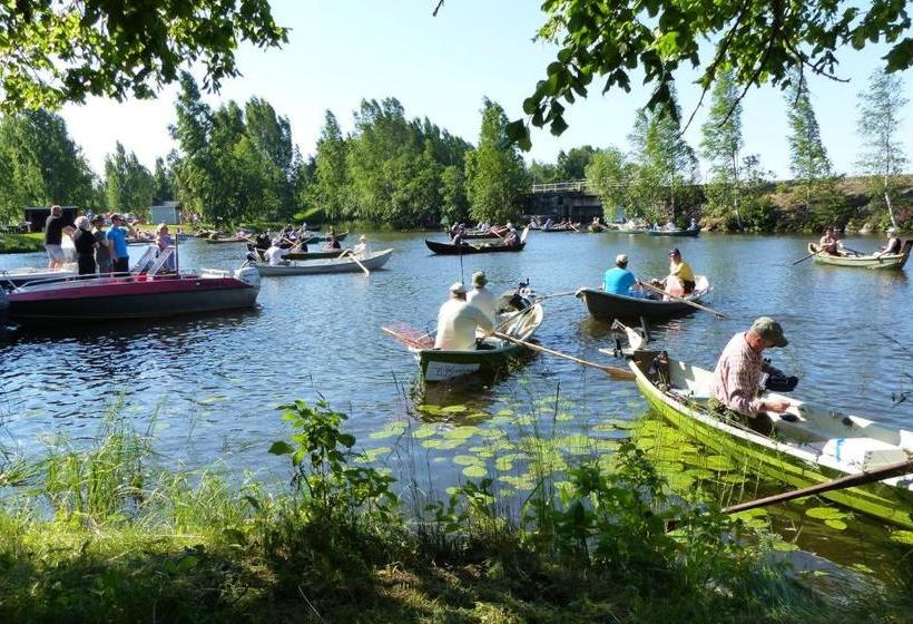 בית מלון כפרי Li Lohikontti