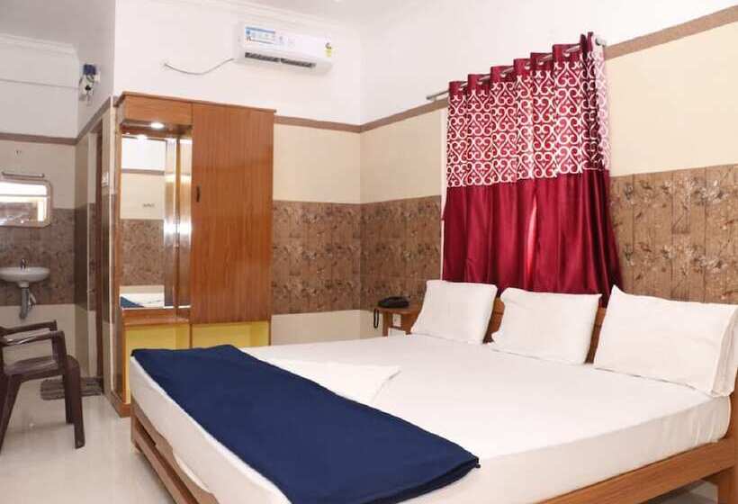 Hôtel Saravanas Lodge