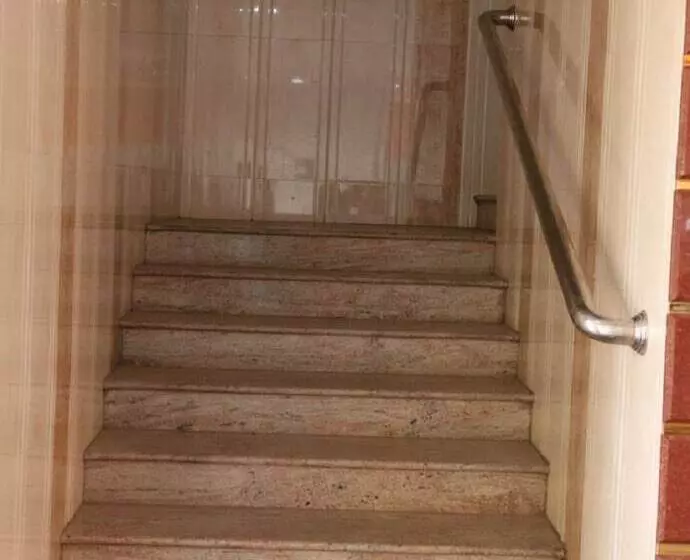 Hotelli Saravanas Lodge