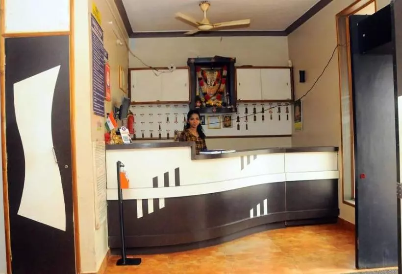 Hotelli Shwetha Lodge