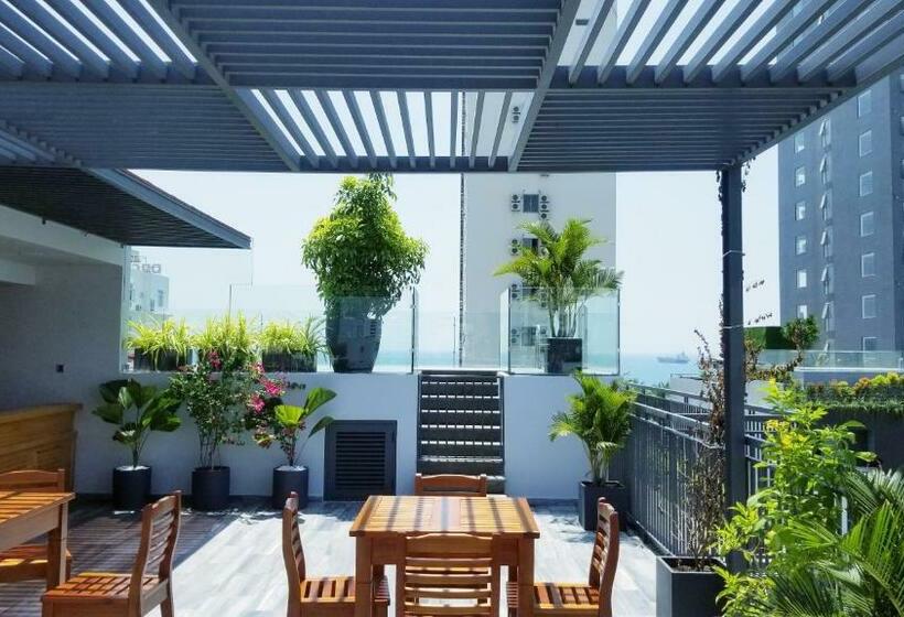 Infinity Pool 5 Min Walk To Beach Sekong Apartment