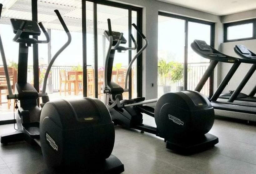 Infinity Pool 5 Min Walk To Beach Sekong Apartment