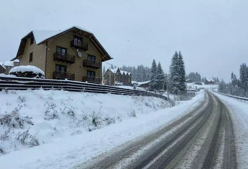 Majatalo приватна садиба Shafran