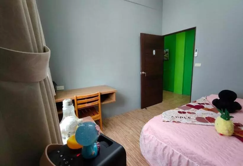 هاستل 博愛泊旅讀心境