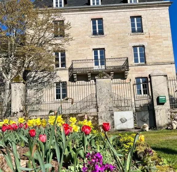 Aamiaismajoitus (B&B) Chez Jallot