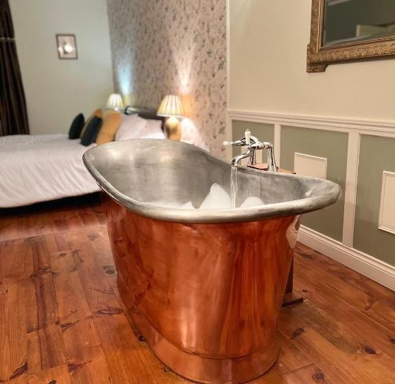 مبيت وإفطار Chez Jallot