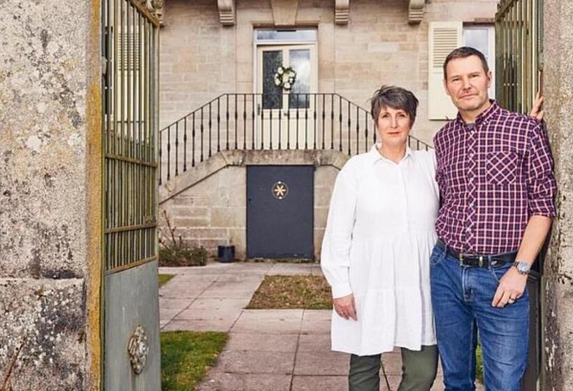 مبيت وإفطار Chez Jallot