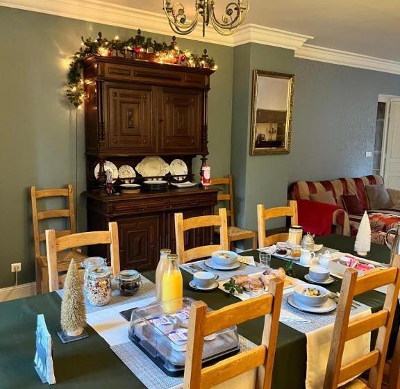 مبيت وإفطار Chez Jallot