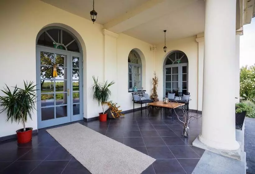 Aamiaismajoitus (B&B) Tarnóca Kúria