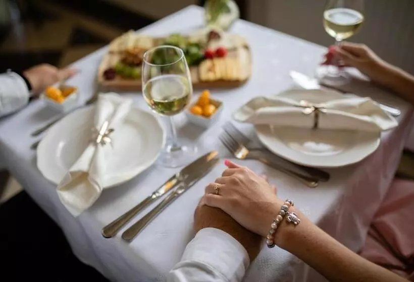 Aamiaismajoitus (B&B) Tarnóca Kúria