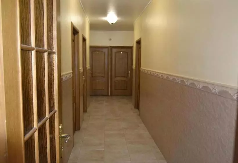 Hotel Rava Ruska