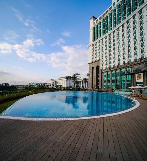 هتل Flc Halong Bay Golf Club & Luxury Resort
