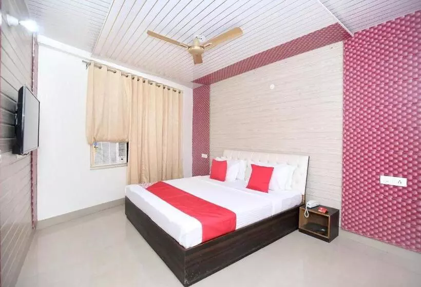 Hotelli Collection O Gold Star