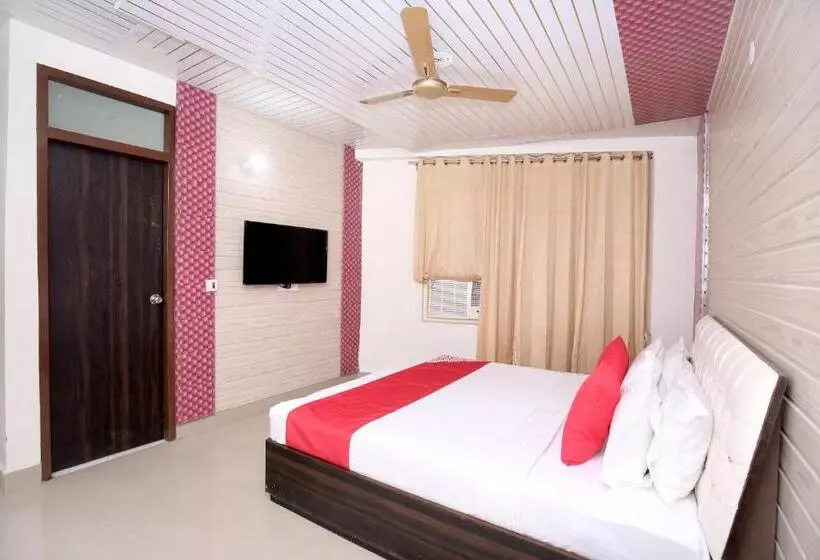 Hotelli Collection O Gold Star